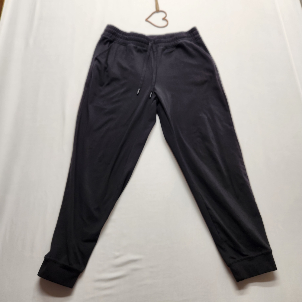 ⭐ 32 Degrees Heat Jogger Pants – Size M | Lightweight & Cozy | Everyday Wear